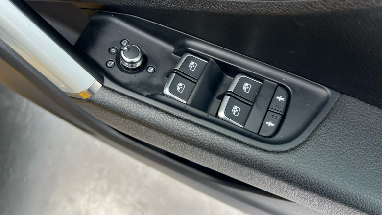 Audi Q2 1.6 TDI SE 5dr Diesel Estate